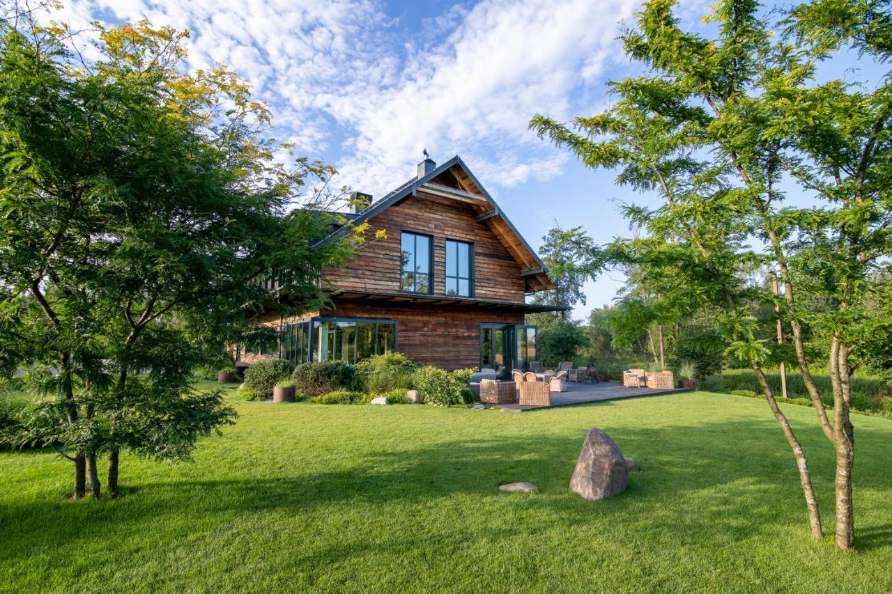 Karma House Goscienczyce Panzió Grojec  Kültér fotó